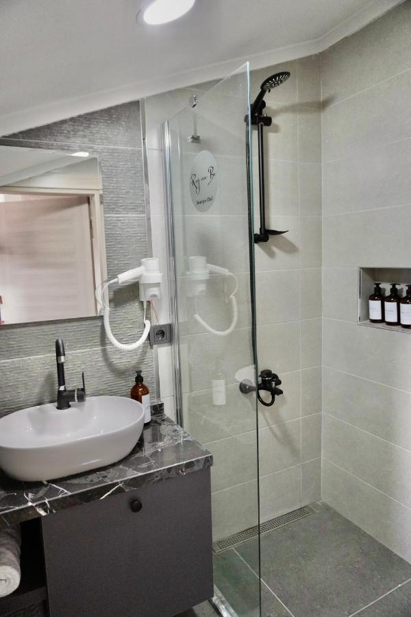Reynabe Boutique Hotel 디킬리 외부 사진