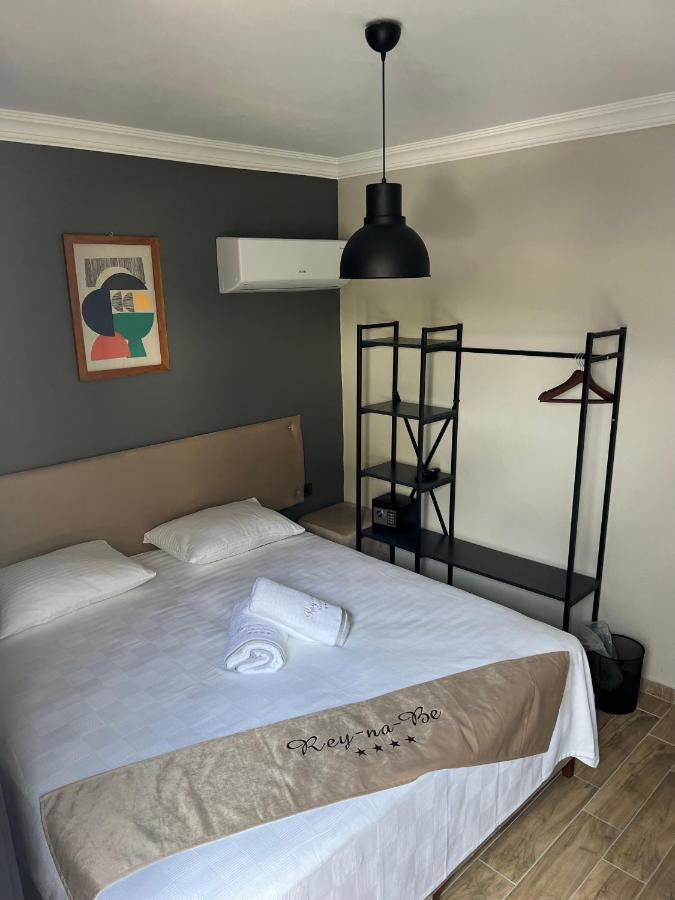 Reynabe Boutique Hotel 디킬리 외부 사진